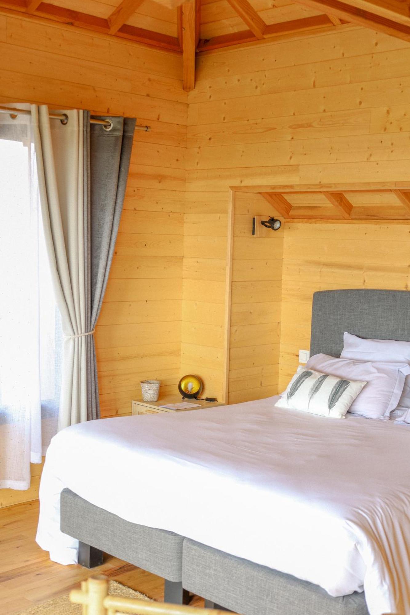 Le Domaine De La Tour Des Vents Bed & Breakfast Bergerac Eksteriør bilde
